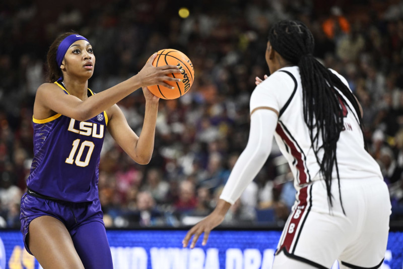 Angel Reese Praised by CBB Fans for Dominating in LSU's March Madness Win vs. Rice